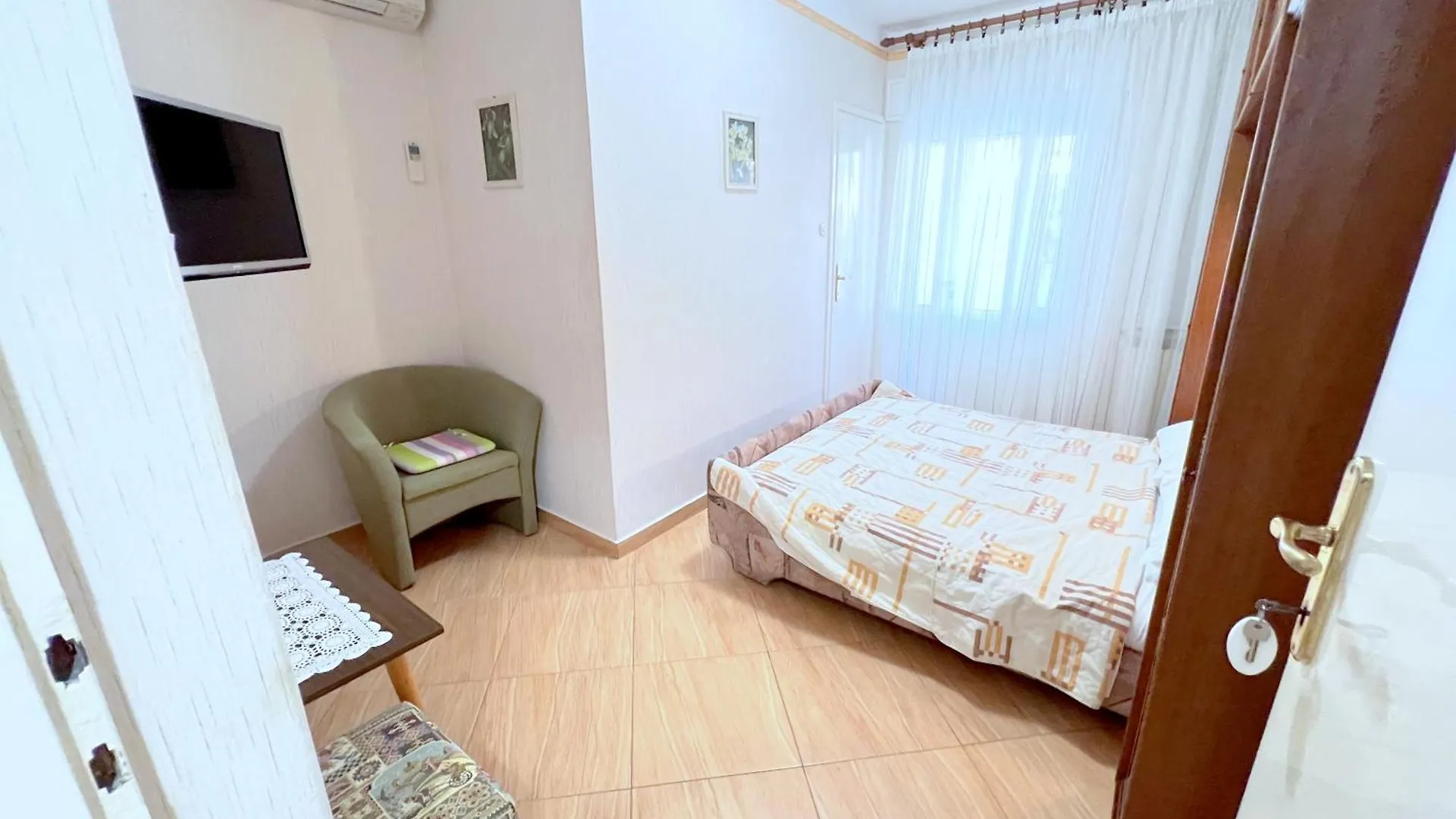 Bed & Breakfast Rab Palit 3*,  Croatia